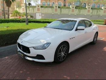 Maserati  Ghibli  2016  Automatic  81,000 Km  6 Cylinder  Rear Wheel Drive (RWD)  Sedan  White