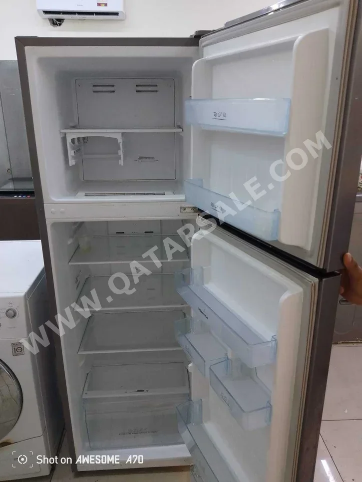 Hisense  Top Freezer Refrigerator  - Silver