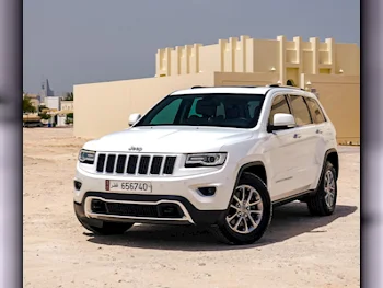 Jeep  Grand Cherokee  2015  Automatic  95,000 Km  8 Cylinder  Four Wheel Drive (4WD)  SUV  White