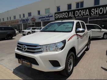 Toyota  Hilux  2021  Automatic  140,000 Km  4 Cylinder  Four Wheel Drive (4WD)  Pick Up  White