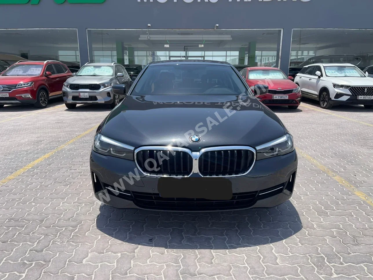 BMW  5-Series  520i  2023  Automatic  18,000 Km  4 Cylinder  Rear Wheel Drive (RWD)  Sedan  Black  With Warranty