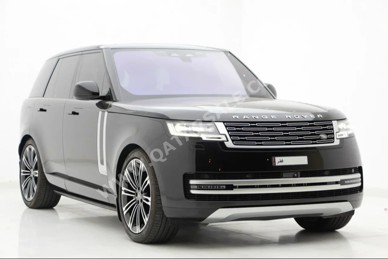 Land Rover  Range Rover  Vogue  Autobiography  2022  Automatic  14,000 Km  8 Cylinder  Four Wheel Drive (4WD)  SUV  Black  With Warranty