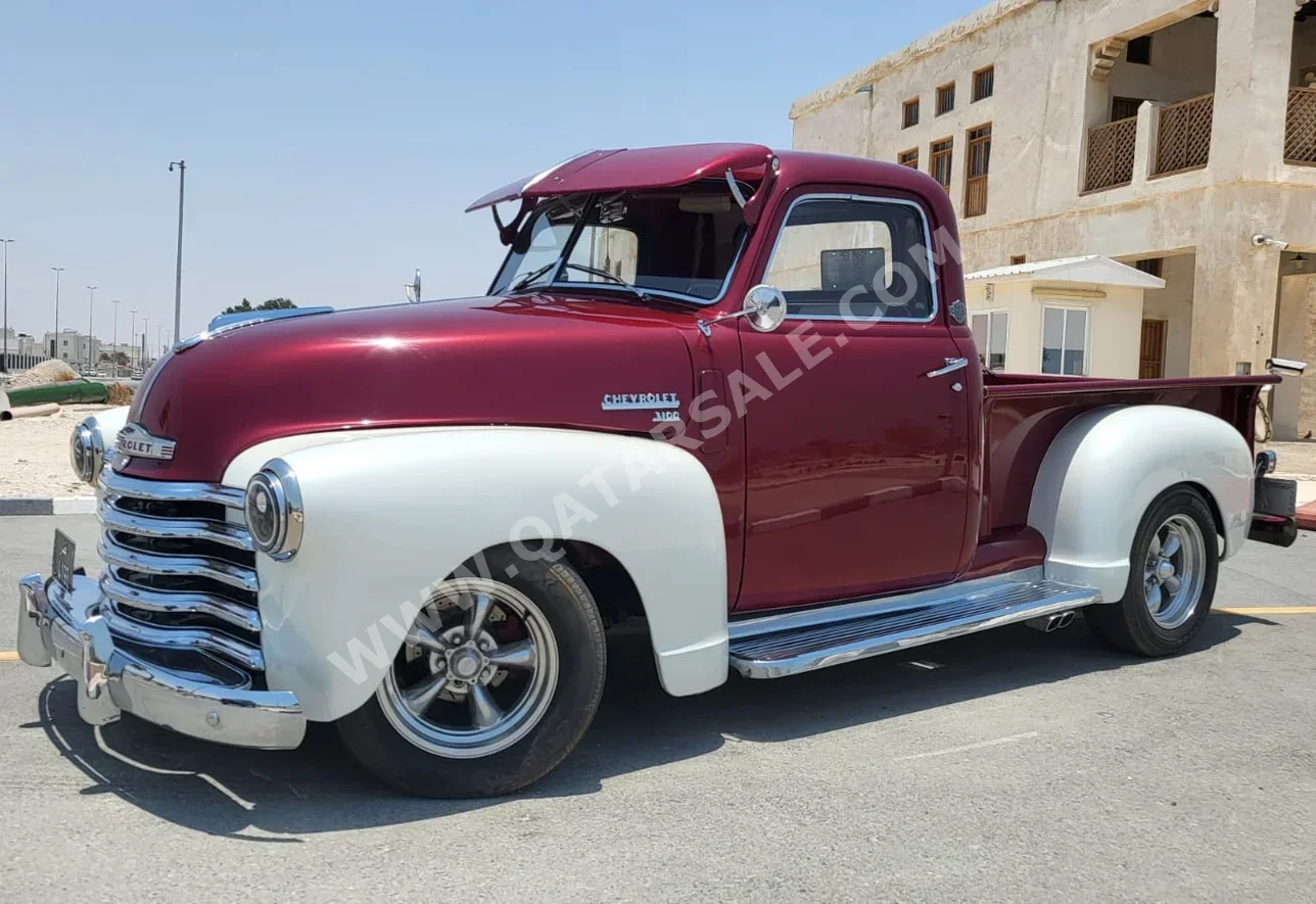 Chevrolet  Pickup  1949  Automatic  130,000 Km  8 Cylinder  Rear Wheel Drive (RWD)  Classic  Maroon