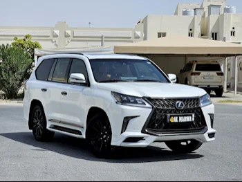 Lexus  LX  570  2019  Automatic  117,000 Km  8 Cylinder  Four Wheel Drive (4WD)  SUV  White