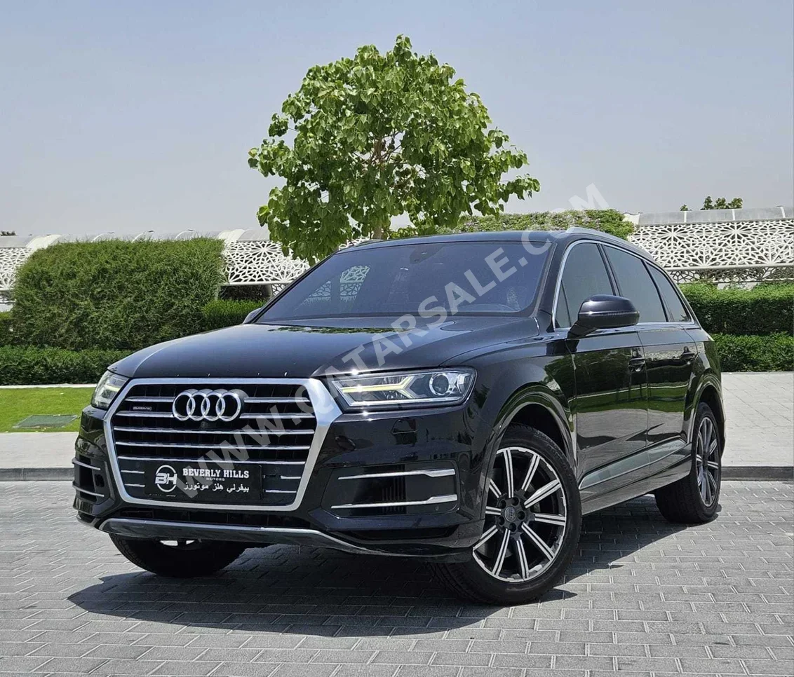 Audi  Q7  40 TFSI  2016  Automatic  83,900 Km  4 Cylinder  All Wheel Drive (AWD)  SUV  Black