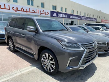 Lexus  LX  570  2017  Automatic  125,000 Km  8 Cylinder  Four Wheel Drive (4WD)  SUV  Off White