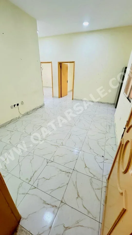 3 Bedrooms  Apartment  For Rent  in Doha -  Al Thumama  Not Furnished