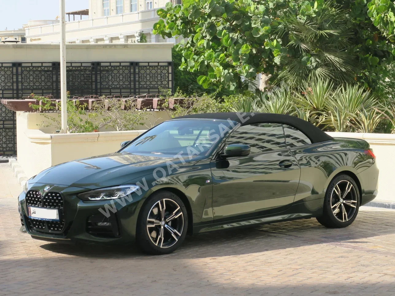  BMW  4-Series  420 I  2023  Automatic  14,000 Km  4 Cylinder  Rear Wheel Drive (RWD)  Convertible  Green  With Warranty