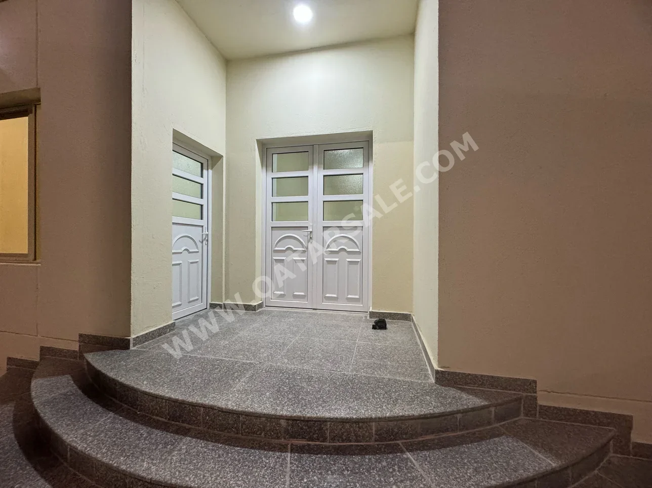 Family Residential  - Semi Furnished  - Al Daayen  - Al Khisah  - 5 Bedrooms