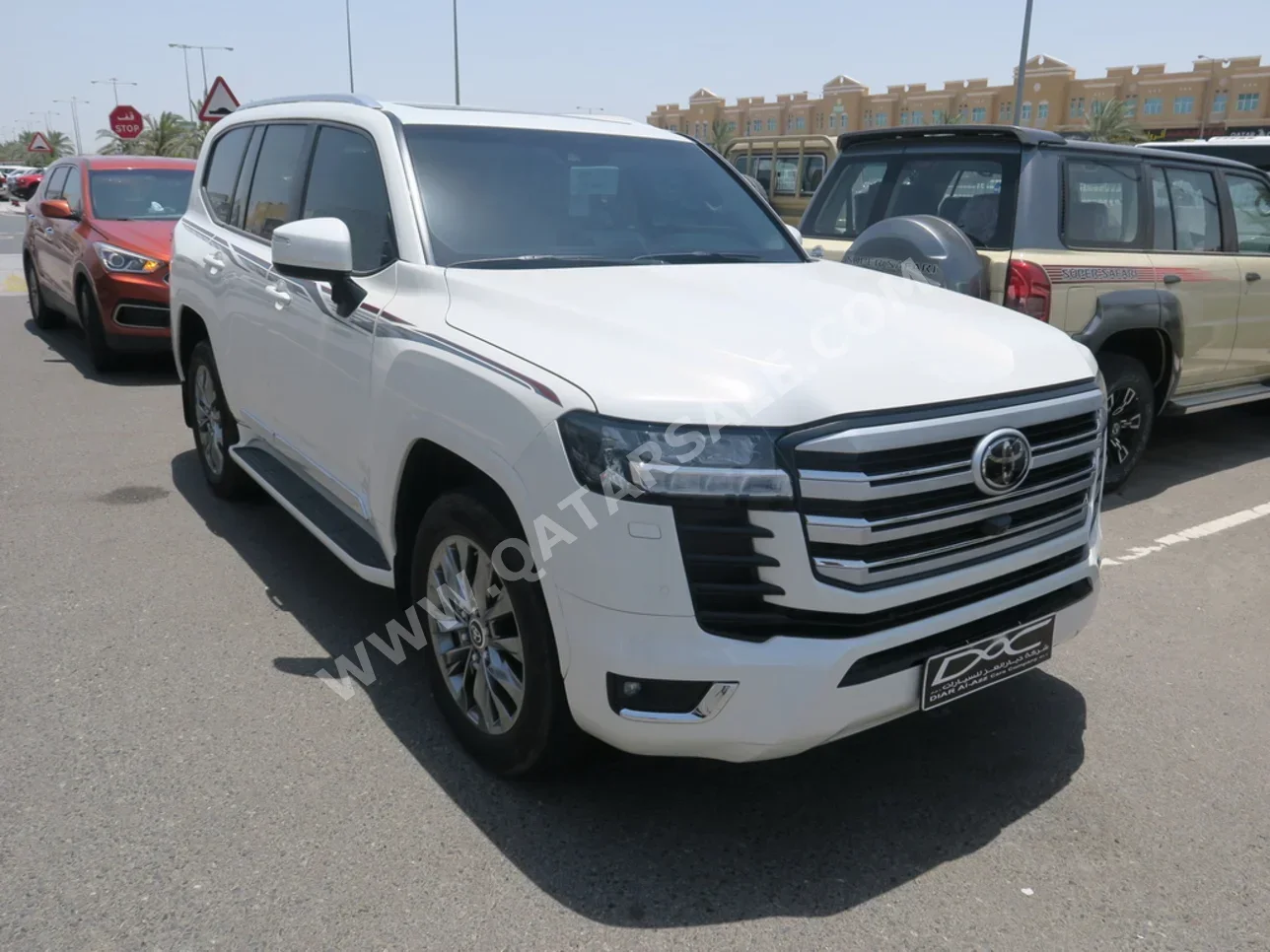 Toyota  Land Cruiser  GXR Twin Turbo  2024  Automatic  3,000 Km  6 Cylinder  Four Wheel Drive (4WD)  SUV  White  With Warranty