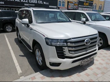  Toyota  Land Cruiser  GXR Twin Turbo  2024  Automatic  0 Km  6 Cylinder  Four Wheel Drive (4WD)  SUV  White  With Warranty