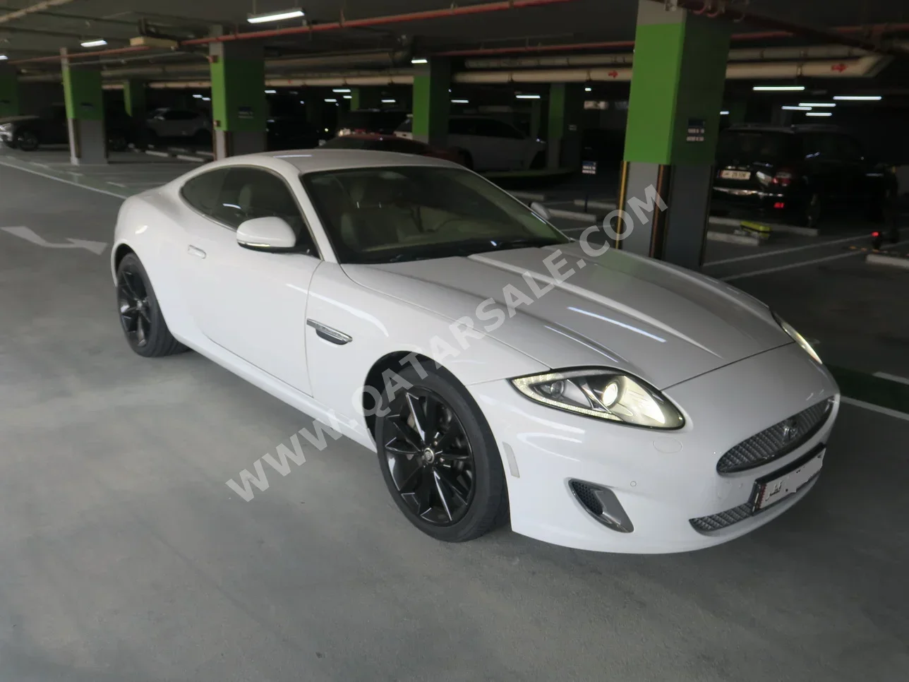 Jaguar  XK  2013  Automatic  6,800 Km  8 Cylinder  Rear Wheel Drive (RWD)  Coupe / Sport  White