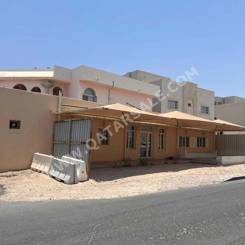 Family Residential  - Not Furnished  - Al Rayyan  - Al Markhiya West  - 9 Bedrooms