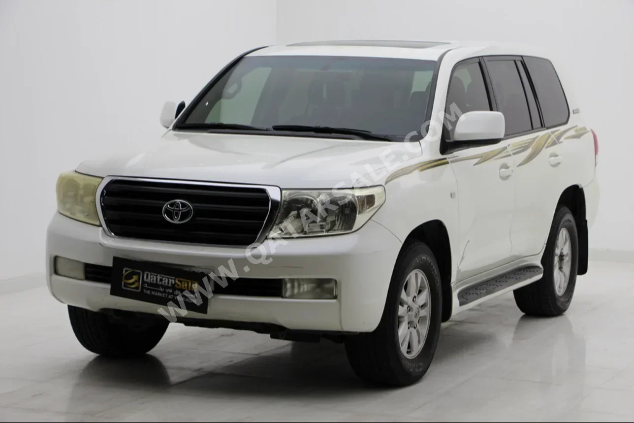 Toyota  Land Cruiser  GX  2011  Automatic  229,000 Km  6 Cylinder  Four Wheel Drive (4WD)  SUV  White