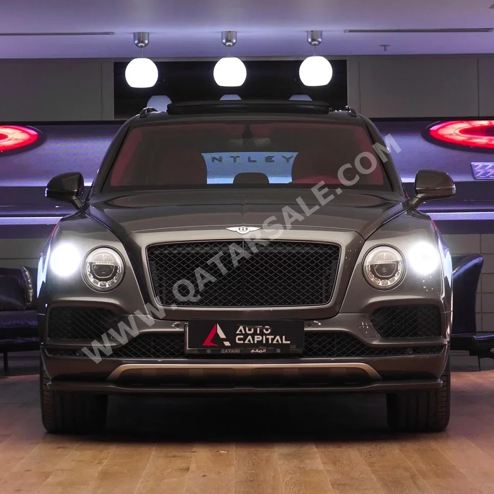 Bentley  Bentayga  2019  Automatic  78,000 Km  8 Cylinder  Four Wheel Drive (4WD)  SUV  Bronze