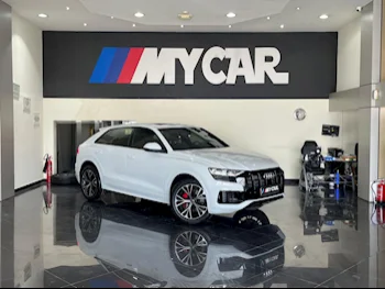 Audi  Q8  2023  Automatic  15٬000 Km  6 Cylinder  Four Wheel Drive (4WD)  SUV  White  With Warranty