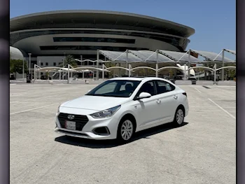 Hyundai  Accent  2020  Automatic  64,000 Km  4 Cylinder  Front Wheel Drive (FWD)  Sedan  White