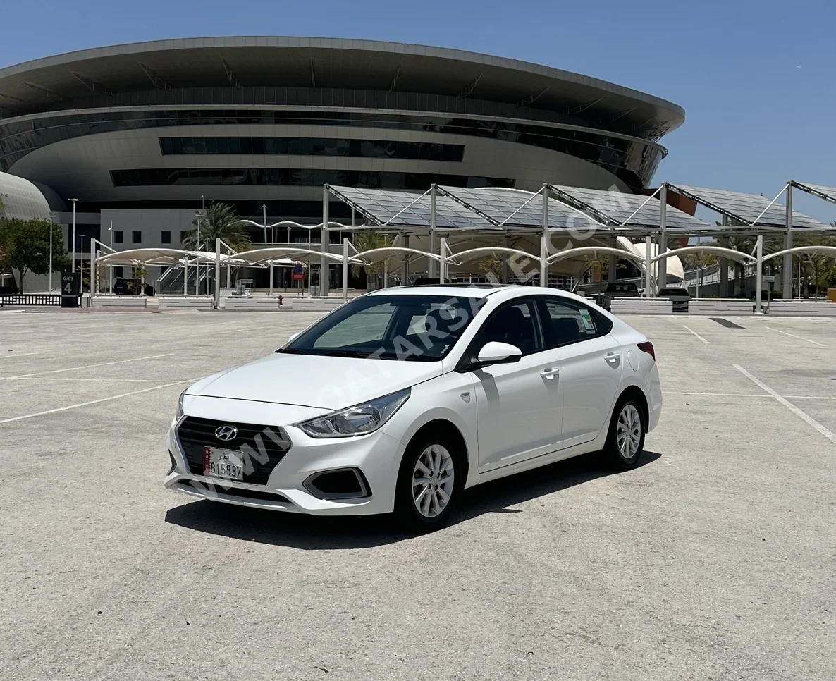 Hyundai  Accent  2020  Automatic  64,000 Km  4 Cylinder  Front Wheel Drive (FWD)  Sedan  White