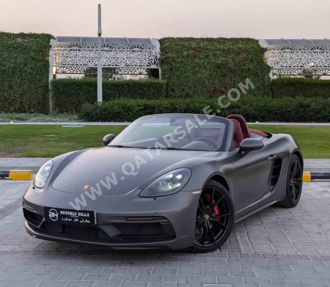 Porsche  Boxster  GTS  2019  Automatic  69,320 Km  4 Cylinder  Front Wheel Drive (FWD)  Convertible  Gray  With Warranty