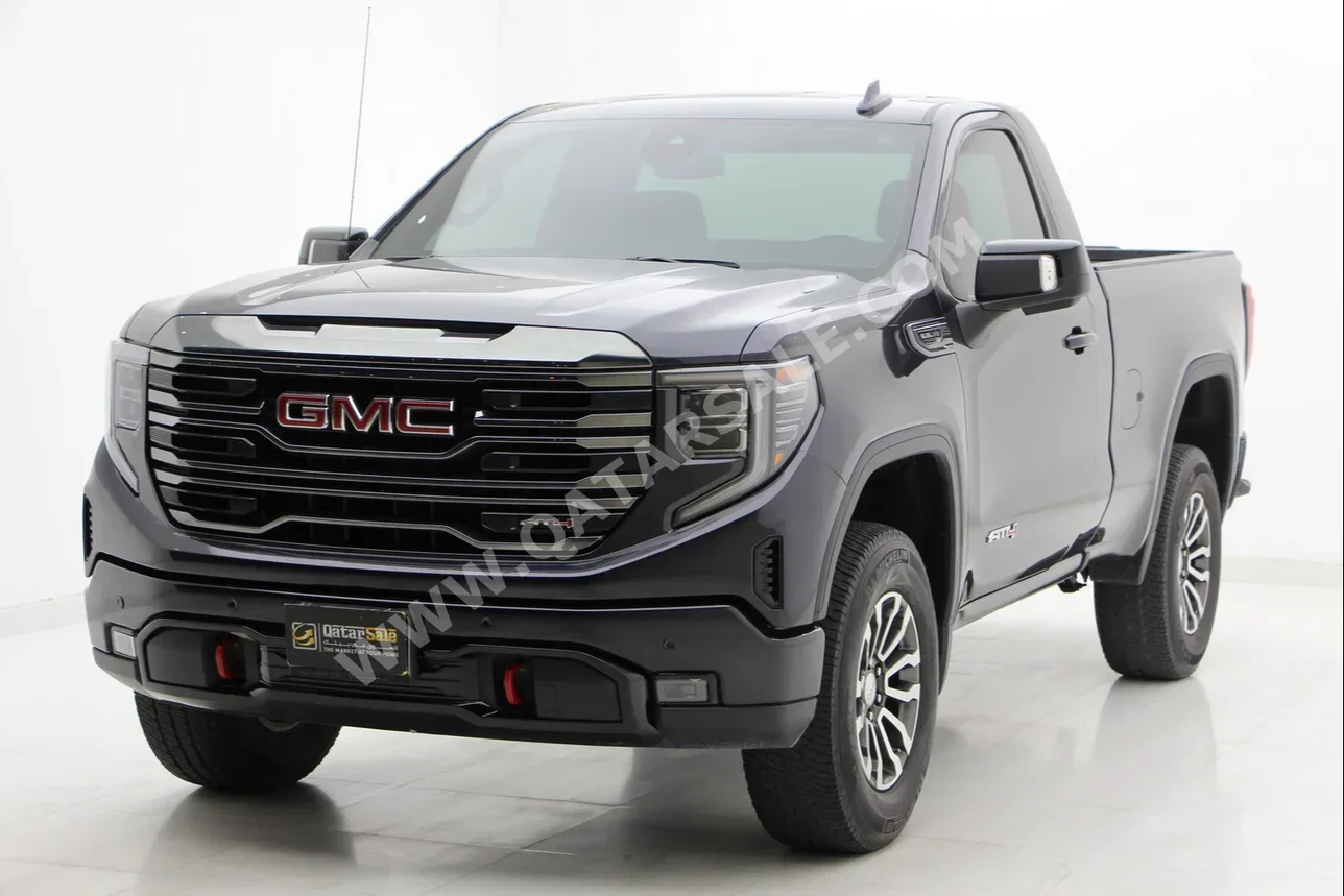  GMC  Sierra  AT4  2023  Automatic  50,000 Km  8 Cylinder  Four Wheel Drive (4WD)  Pick Up  Black  With Warranty