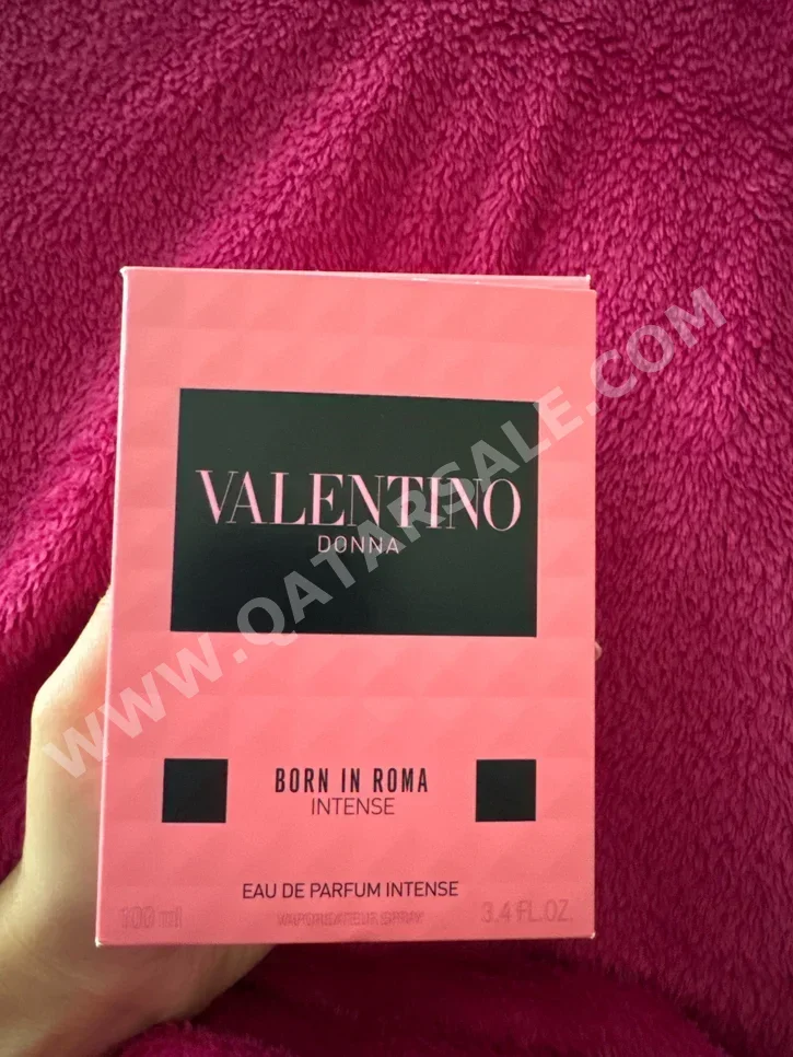 العطور والعناية بالجسم Valentino  عطور  نسائي  Born in Roma intense  /  100 مل  فرنسا