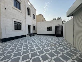 Family Residential  - Not Furnished  - Umm Salal  - Umm Ebairiya  - 6 Bedrooms