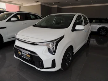 Kia  Picanto  2024  Automatic  0 Km  4 Cylinder  Front Wheel Drive (FWD)  Hatchback  White  With Warranty