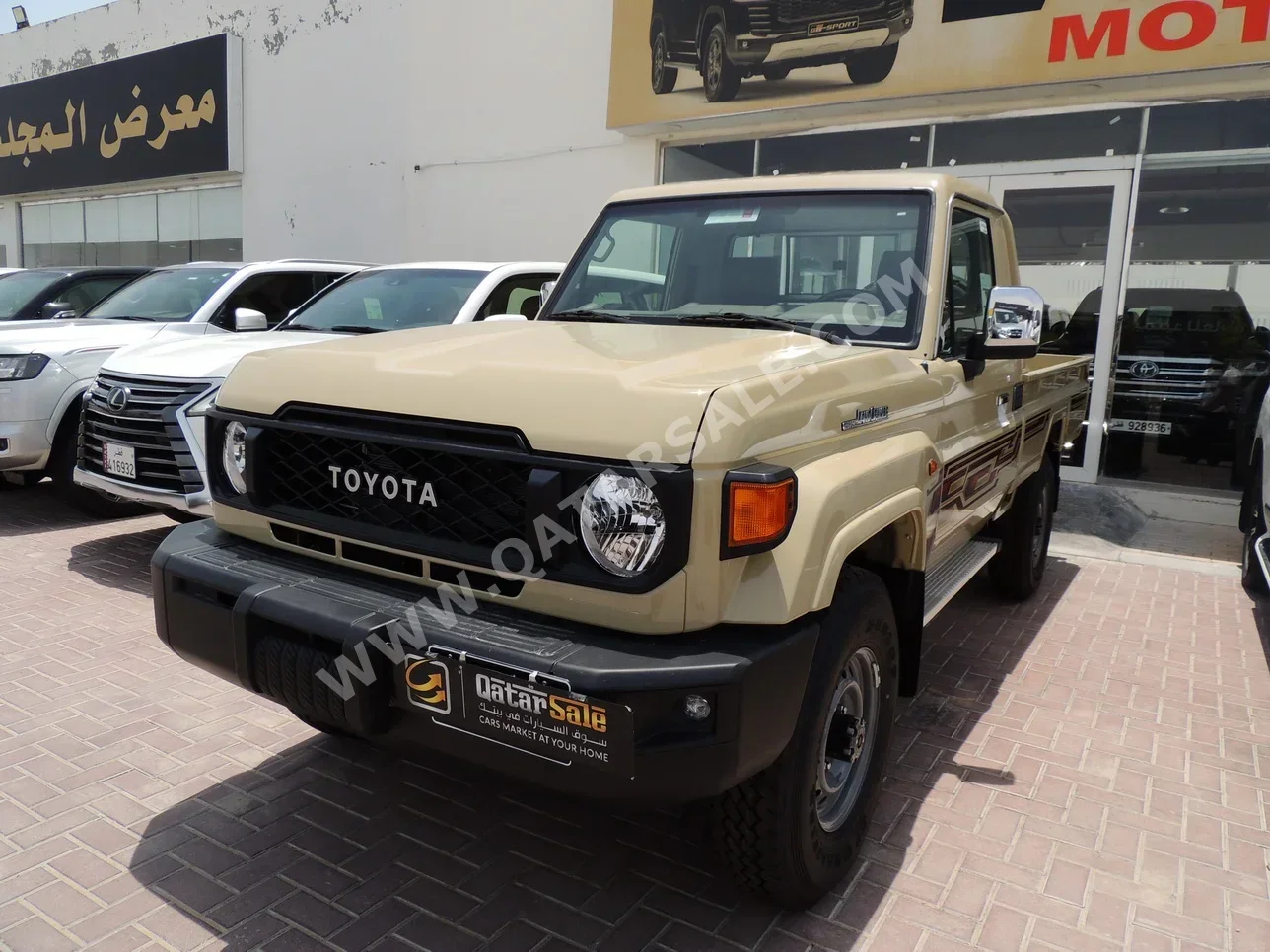 Toyota  Land Cruiser  LX  2024  Manual  0 Km  6 Cylinder  Four Wheel Drive (4WD)  Pick Up  Beige  With Warranty