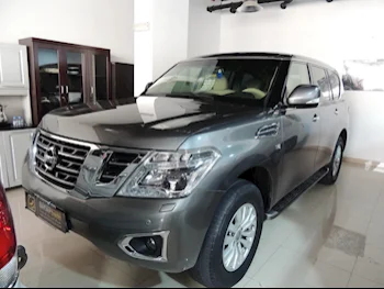 Nissan  Patrol  SE  2015  Automatic  219,000 Km  8 Cylinder  Four Wheel Drive (4WD)  SUV  Gray