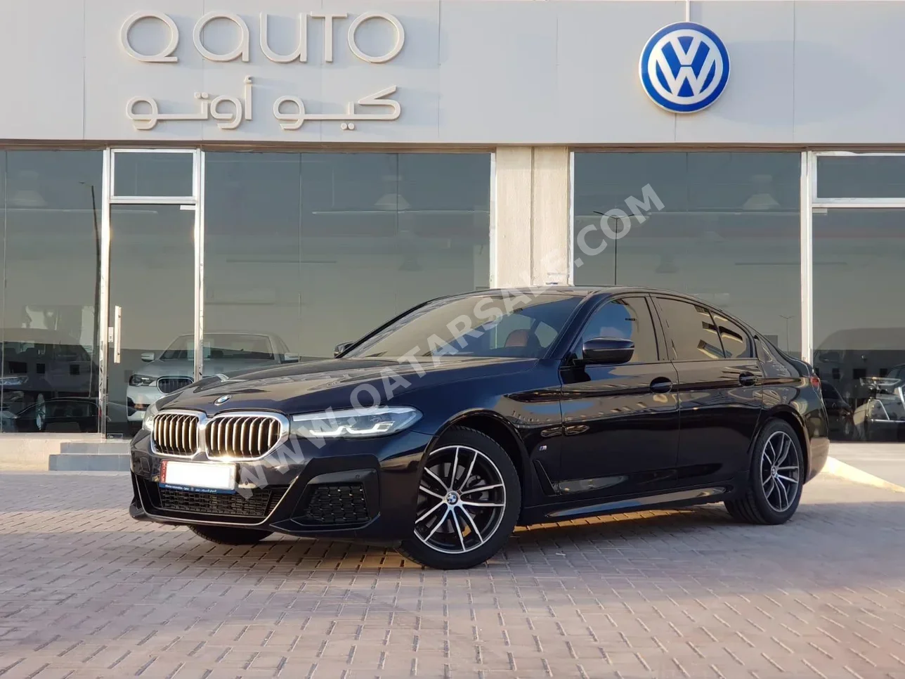 BMW  5-Series  520i M  2021  Automatic  42٬000 Km  4 Cylinder  Rear Wheel Drive (RWD)  Sedan  Dark Blue