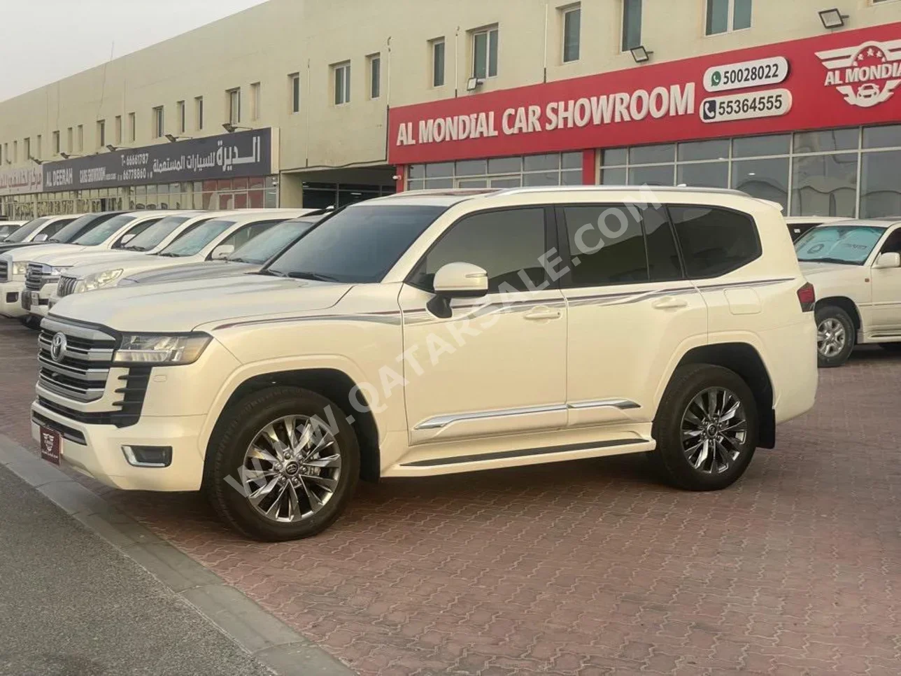 Toyota  Land Cruiser  GXR Twin Turbo  2023  Automatic  25,000 Km  6 Cylinder  Four Wheel Drive (4WD)  SUV  White  With Warranty