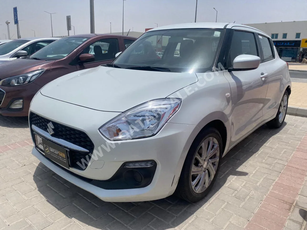 Suzuki  Swift  2022  Automatic  109,000 Km  4 Cylinder  Front Wheel Drive (FWD)  Hatchback  White