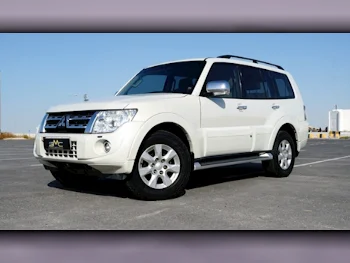 Mitsubishi  Pajero  3.5  2014  Automatic  139,000 Km  6 Cylinder  Four Wheel Drive (4WD)  SUV  White