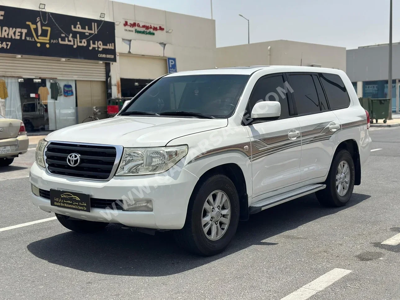 Toyota  Land Cruiser  GX  2008  Automatic  384,000 Km  6 Cylinder  Four Wheel Drive (4WD)  SUV  White