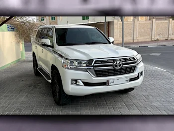 Toyota  Land Cruiser  G  2008  Manual  447,000 Km  6 Cylinder  Four Wheel Drive (4WD)  SUV  White