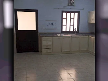 Family Residential  - Not Furnished  - Al Daayen  - Al Sakhama  - 5 Bedrooms