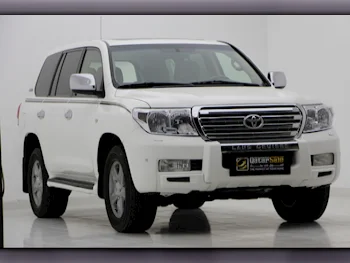 Toyota  Land Cruiser  VXR  2011  Automatic  590,000 Km  8 Cylinder  Four Wheel Drive (4WD)  SUV  White