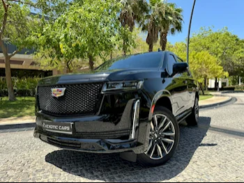 Cadillac  Escalade  Premium  2023  Automatic  2,600 Km  8 Cylinder  Four Wheel Drive (4WD)  SUV  Black  With Warranty