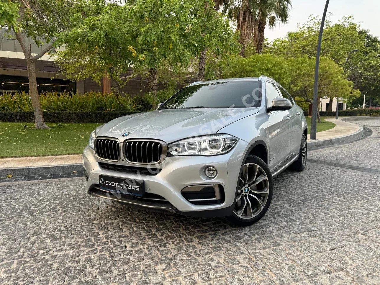 BMW  X-Series  X6  2018  Automatic  68,000 Km  6 Cylinder  Four Wheel Drive (4WD)  SUV  Silver  With Warranty