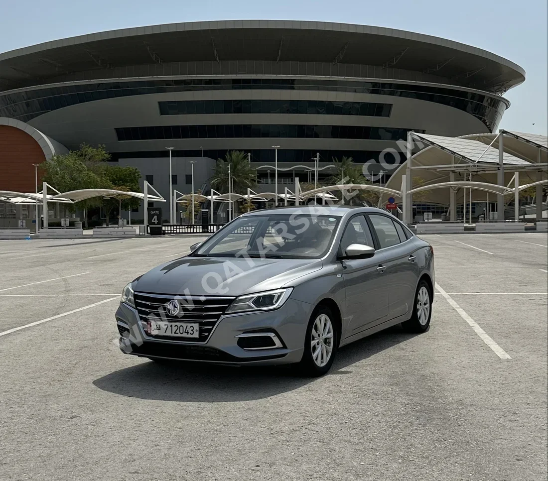 MG  5  2020  Automatic  67,500 Km  4 Cylinder  Front Wheel Drive (FWD)  Sedan  Silver