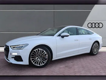 Audi  A7  3.0 T-Quattro  2022  Automatic  30,000 Km  6 Cylinder  All Wheel Drive (AWD)  Coupe / Sport  White  With Warranty