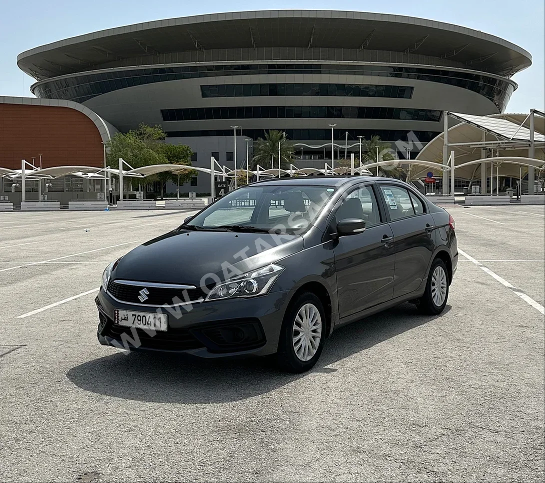 Suzuki  Ciaz  2022  Automatic  43,800 Km  4 Cylinder  Front Wheel Drive (FWD)  Sedan  Black