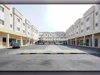 Commercial Shops - Not Furnished  - Umm Salal  For Rent  - Al Kharaitiyat