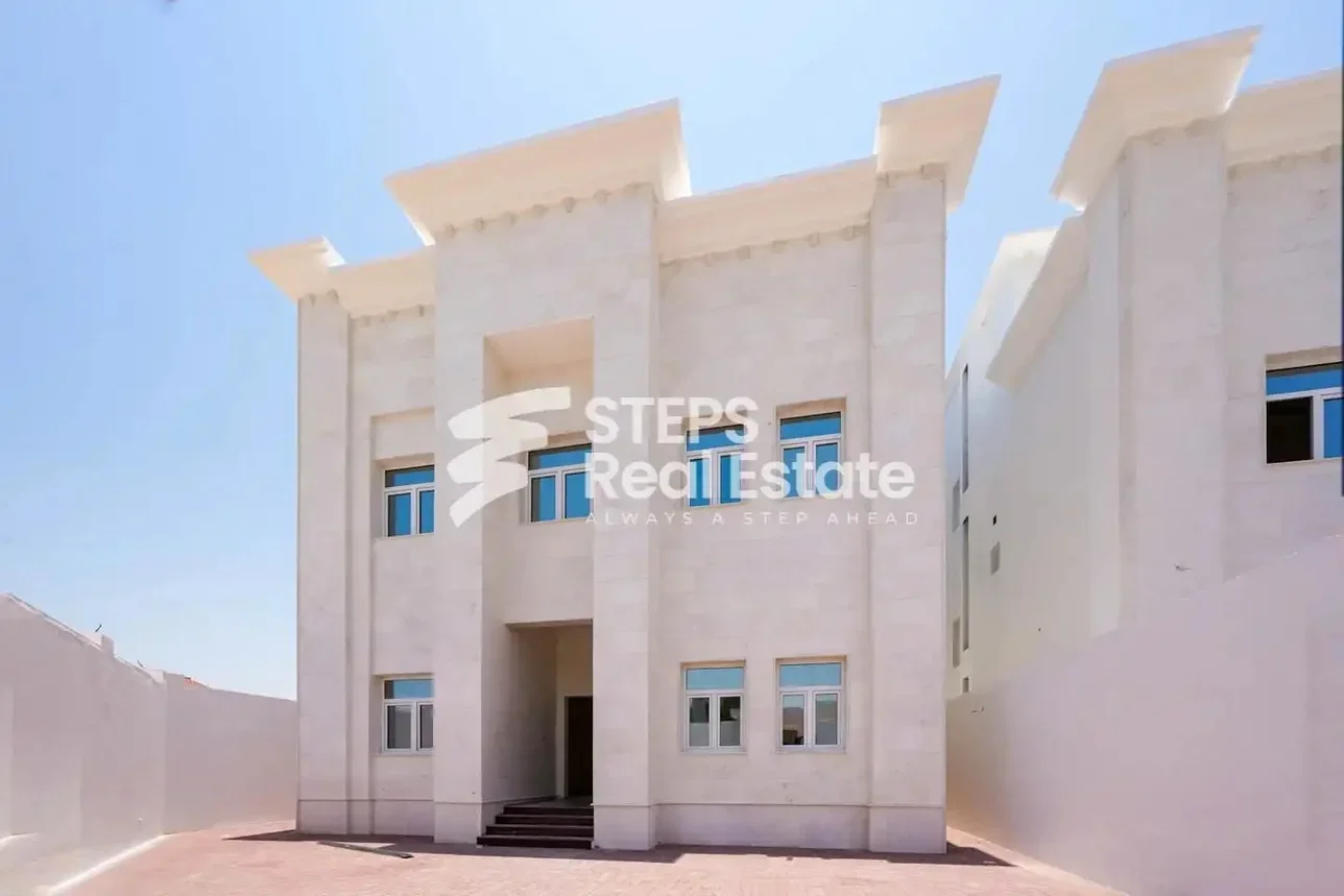 Family Residential  - Not Furnished  - Umm Salal  - Umm Al Amad  - 7 Bedrooms