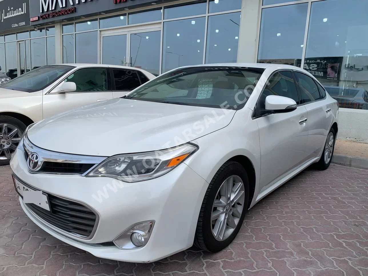 Toyota  Avalon  XL  2015  Automatic  164,000 Km  6 Cylinder  Rear Wheel Drive (RWD)  Sedan  White