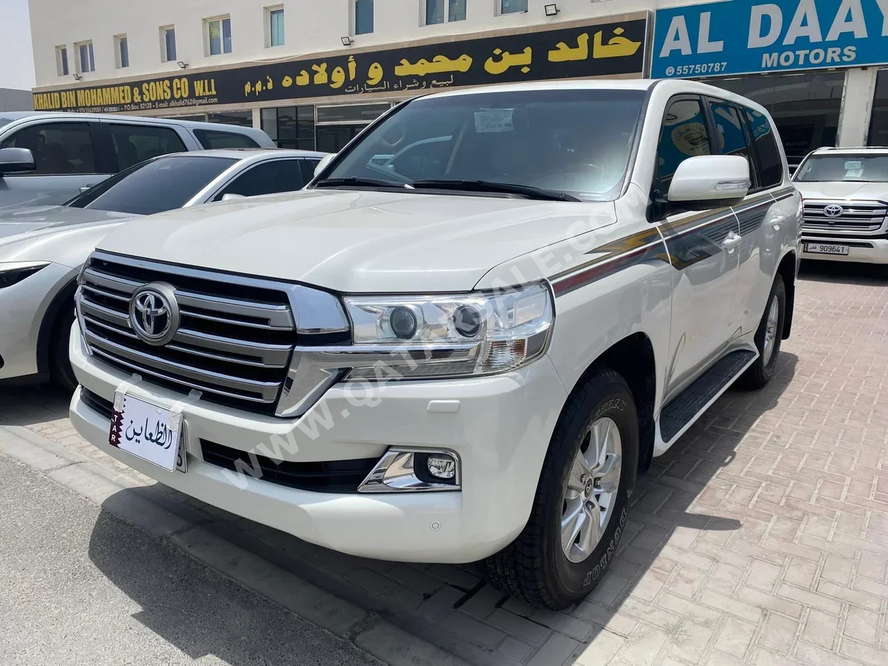 Toyota  Land Cruiser  GXR  2016  Automatic  123,000 Km  6 Cylinder  Four Wheel Drive (4WD)  SUV  White