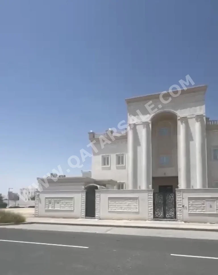 Family Residential  - Not Furnished  - Lusail  - 12 Bedrooms