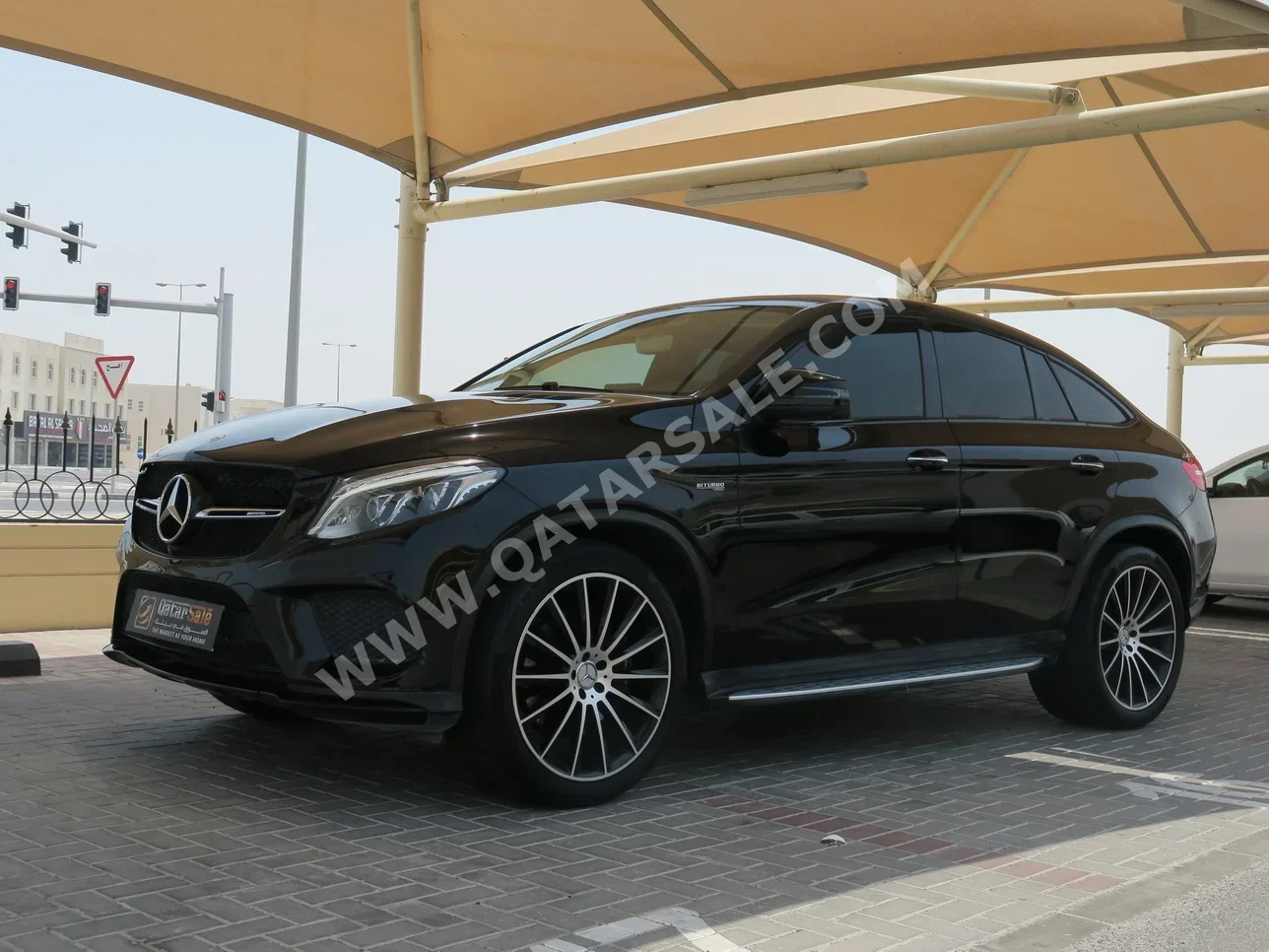 Mercedes-Benz  GLE  43 AMG  2017  Automatic  105,000 Km  8 Cylinder  Four Wheel Drive (4WD)  SUV  Black