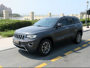 Jeep  Grand Cherokee  Limited  2014  Automatic  167,000 Km  8 Cylinder  Four Wheel Drive (4WD)  SUV  Gray