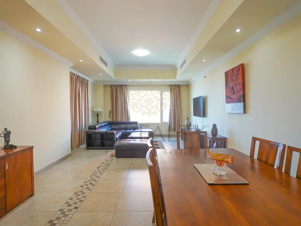 2 Bedrooms  Apartment  For Rent  in Doha -  The Pearl  Fully Furnished